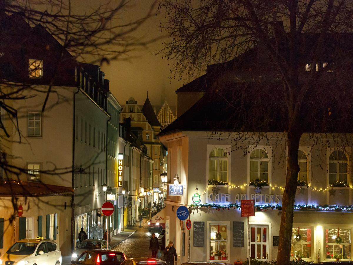 Hotel am Peterstor Regensburg Buitenkant foto